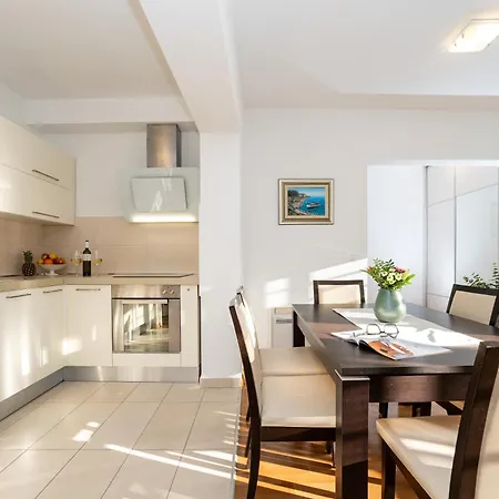 Marie 2 Bdr Apartamento Zadar