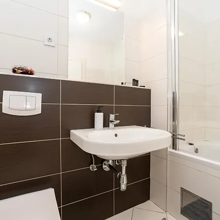 Apartamento Marie 2 Bdr *