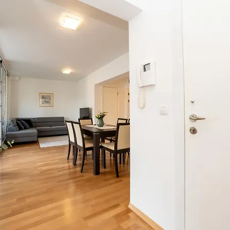 Apartment Marie 2 Bdr Zadar