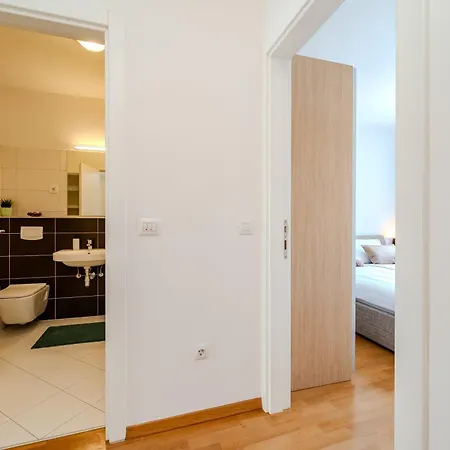 Marie 2 Bedroom *