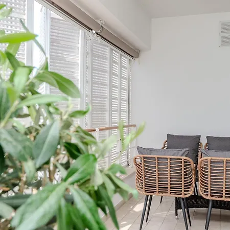 Marie 2 Bedroom Ζαντάρ